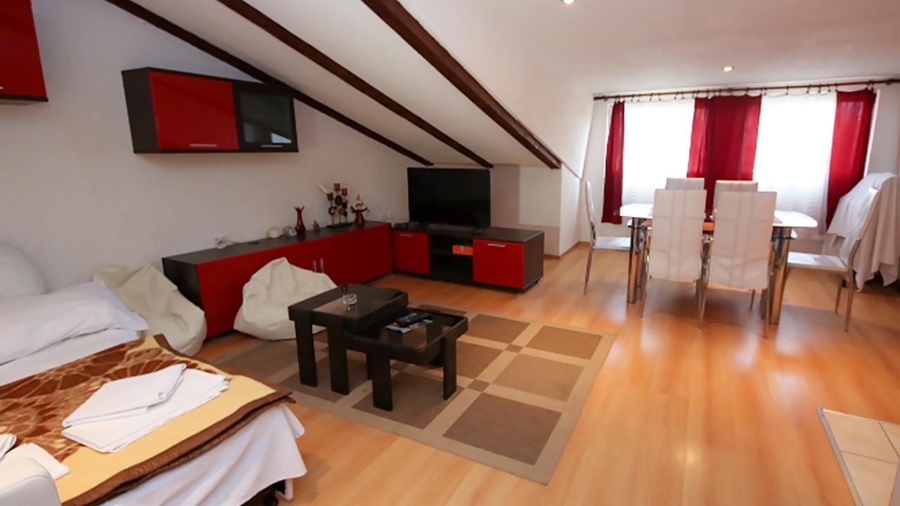 Apartment Ajdukovic 2 Водице Екстериор снимка